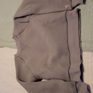 Womens Everlane fuzzy sweatshirt